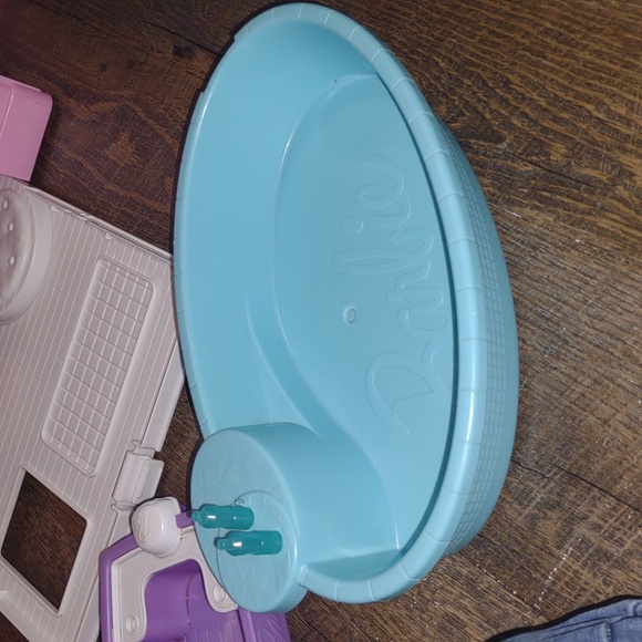 Barbie 3 in 1 camper - Picture 6 of 12